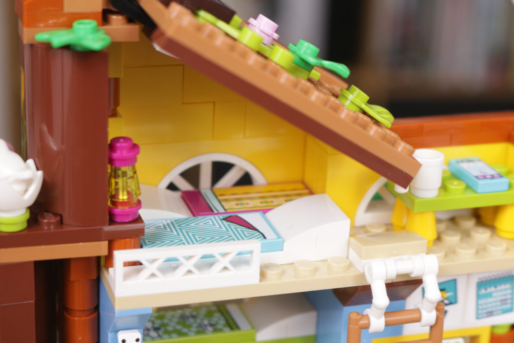 LEGO Friends 41703 Friendship Tree House review 30 1024x683