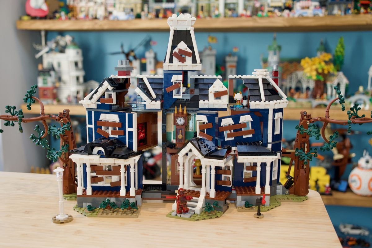 LEGO Icons 11370 Stranger Things The Creel House review 6 1200x800