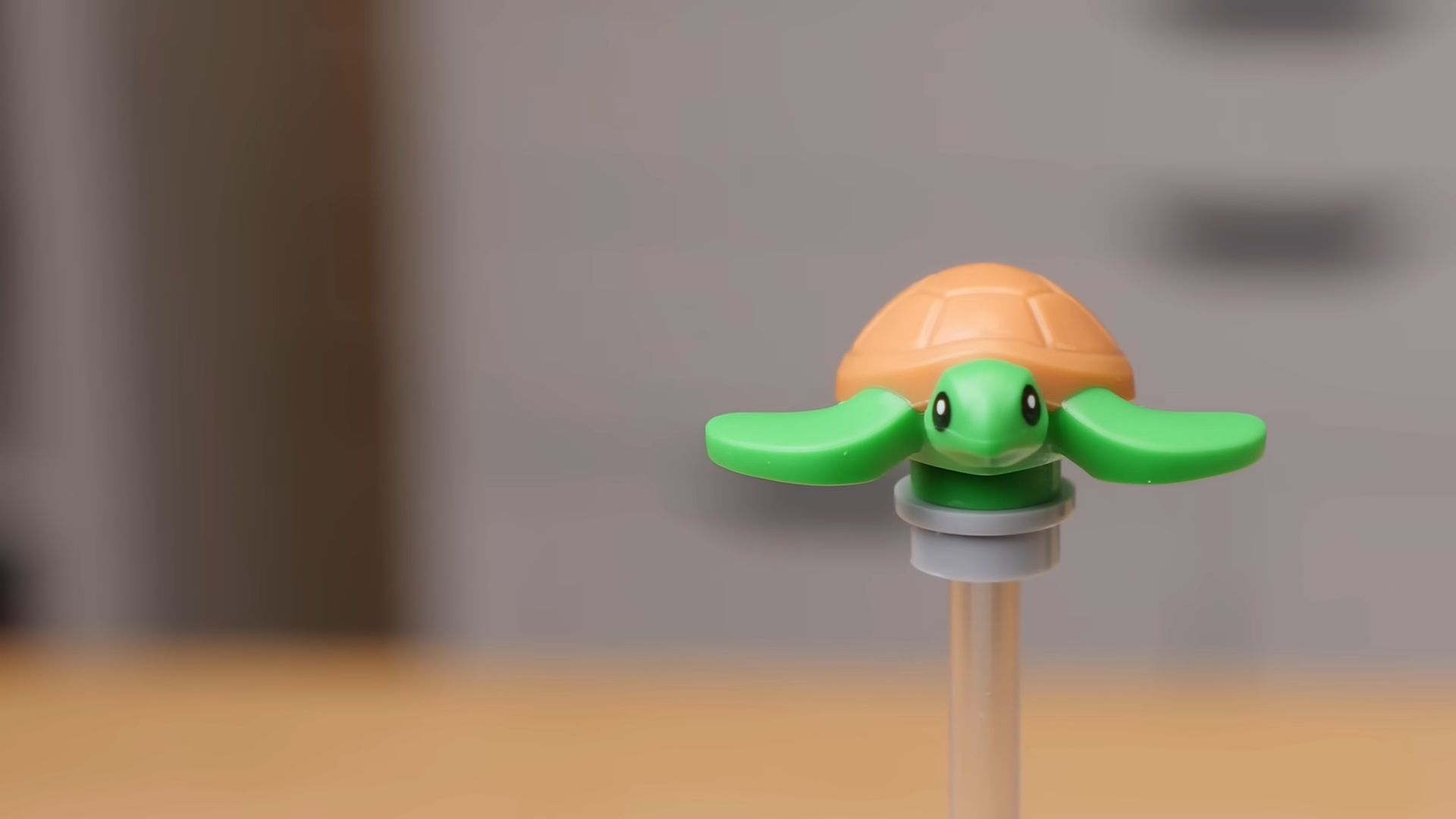 60377 Explorer Diving Boat Turtle 1