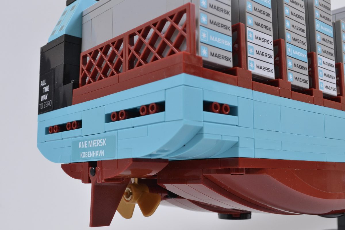 LEGO 40955 Maersk Dual Fuel Container Vessel 6 1 1200x800