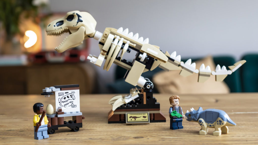 LEGO Jurassic World 76940 T Rex Dinosaur Fossil Exhibition 27 1024x576