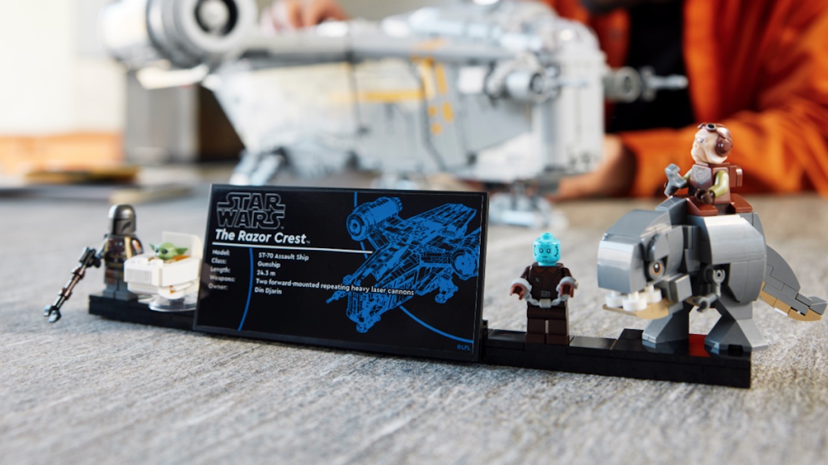 A closer look at LEGO Star Wars 75331 The Razor Crest's minifigures