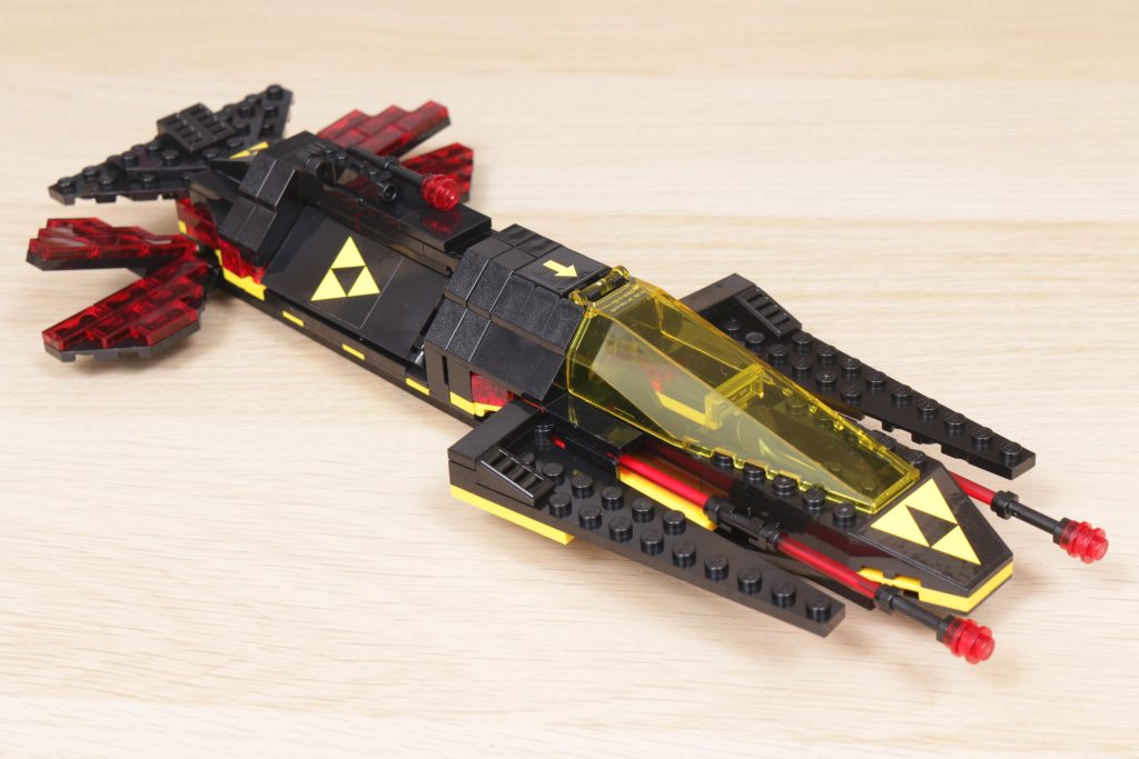 LEGO Space 40580 Blacktron Cruiser gift with purchase review 11 1024x683