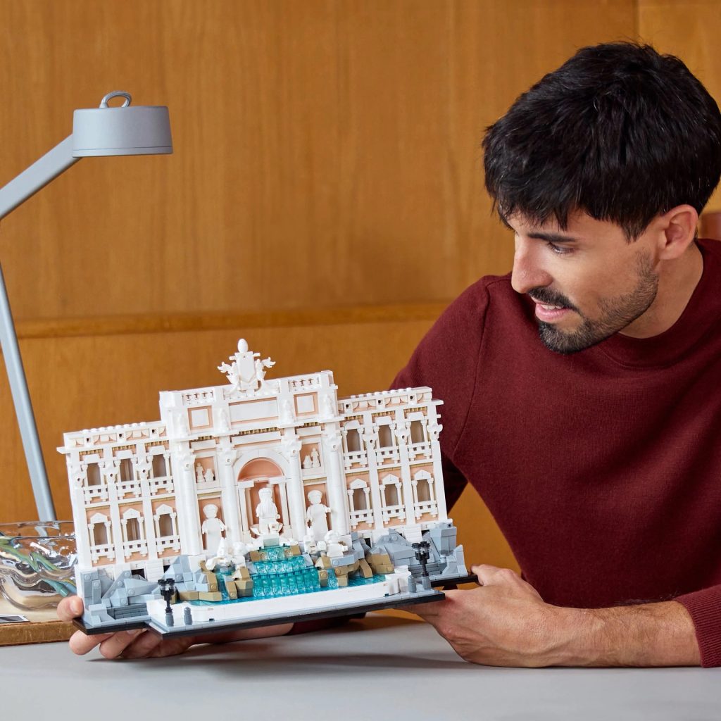 LEGO Architecture 21062 Trevi Fountain 2 1024x1024