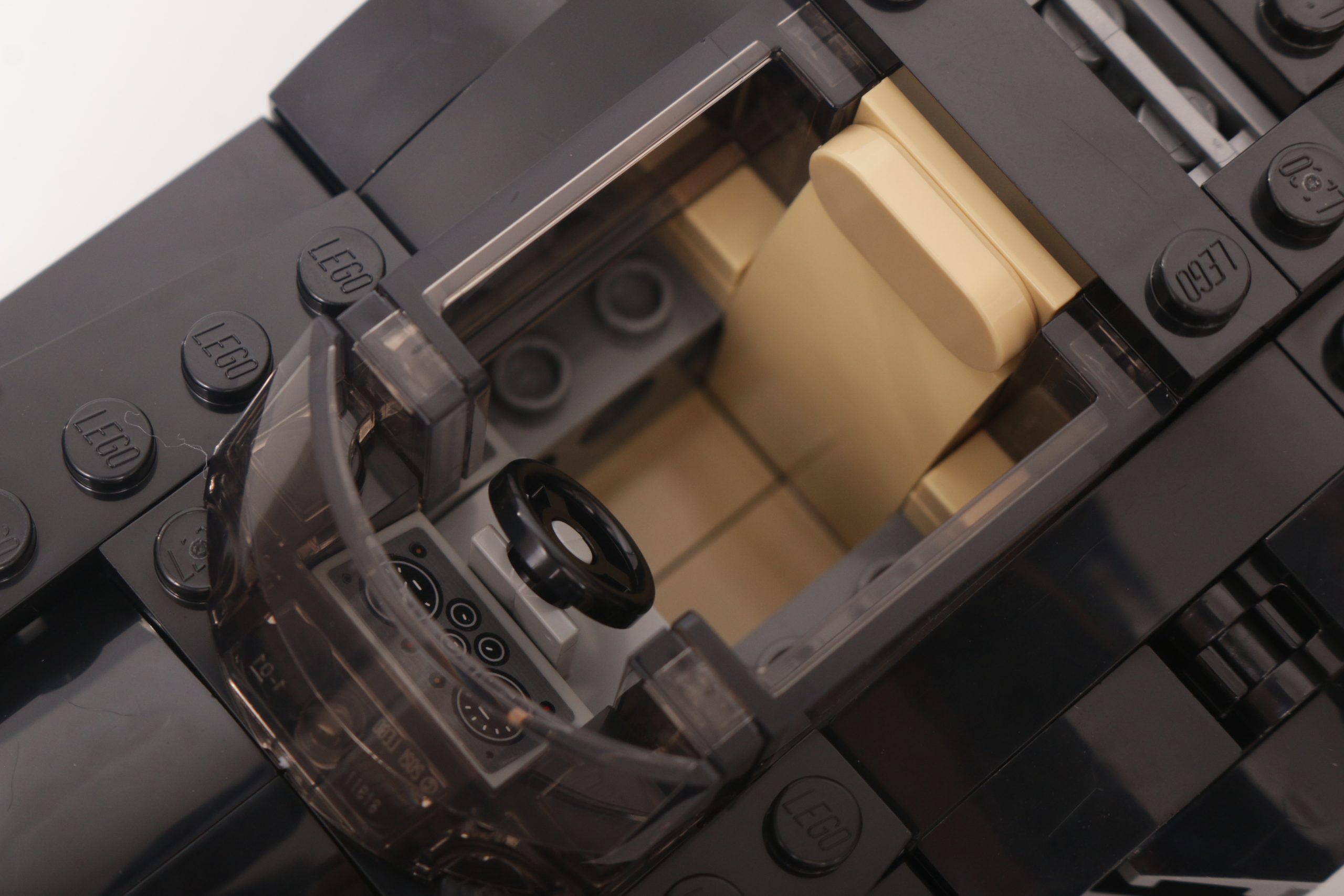 LEGO Batman 76252 Batcave – Shadow Box review 66 scaled