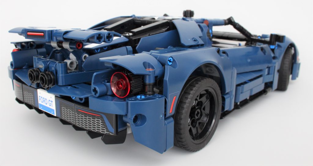 LEGO Technic 42154 2022 Ford GT review 26 1024x544