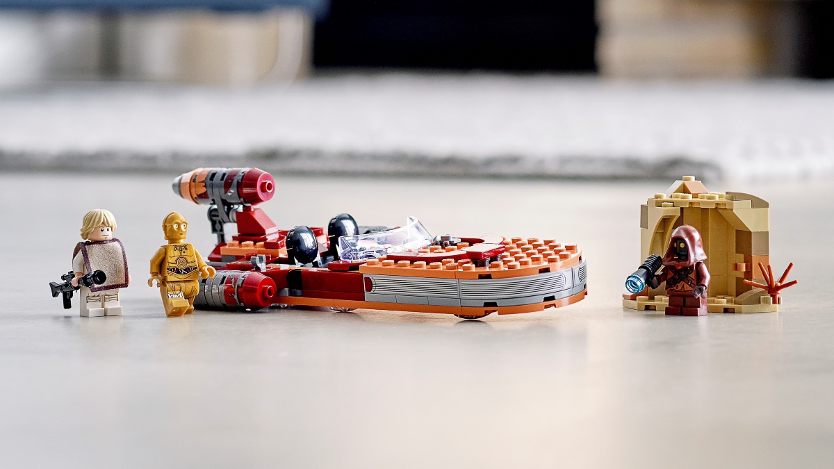 First look at LEGO Star Wars 66674 Skywalker Adventures Pack