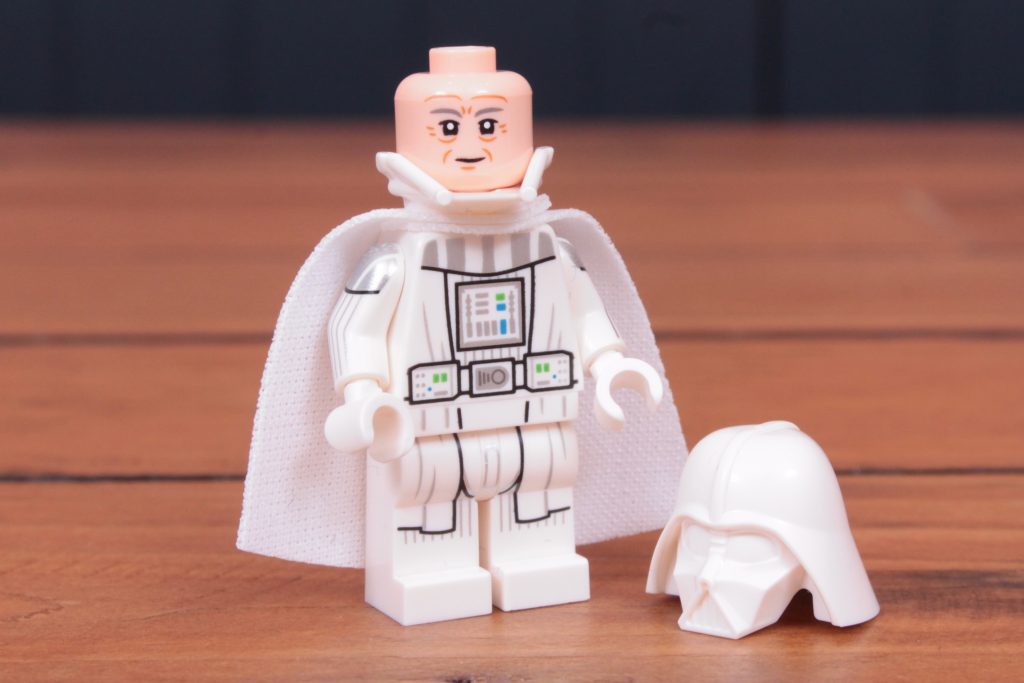 LEGO Star Wars 75389 The Dark Falcon review 33 1024x683