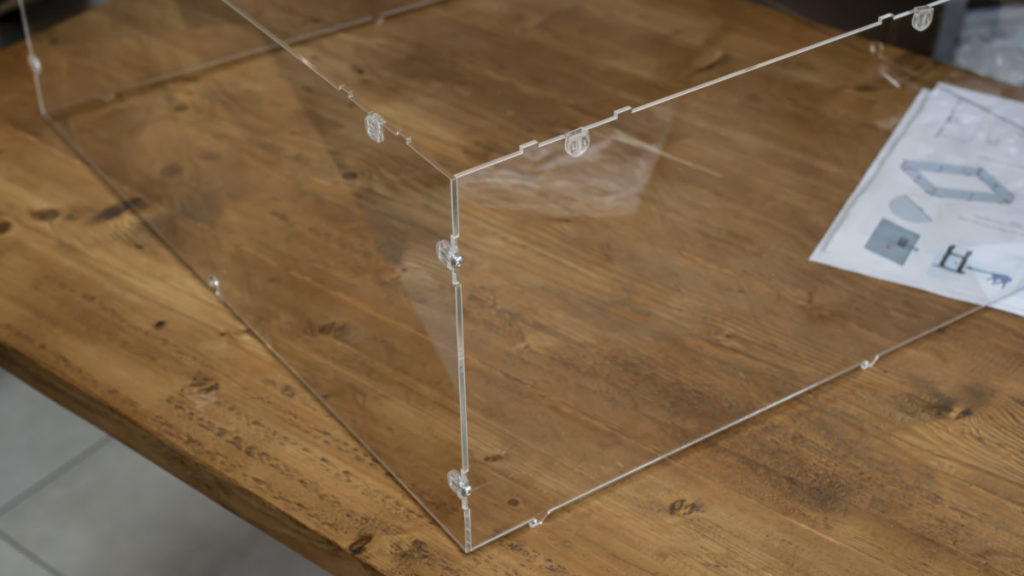 10283 NASA Shuttle Discovery wall mounted display case 10 1024x576