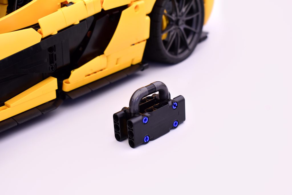 LEGO Technic 42172 McLaren P1 review 9 1024x683