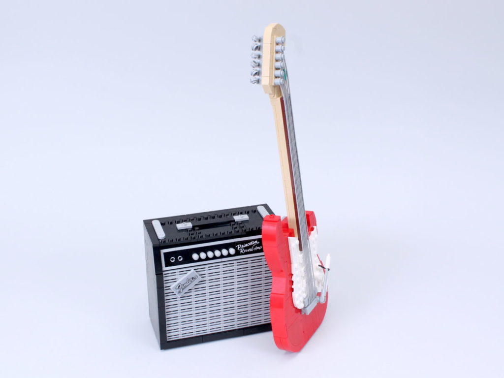 LEGO Ideas 21329 Fender Stratocaster review 48 1024x768