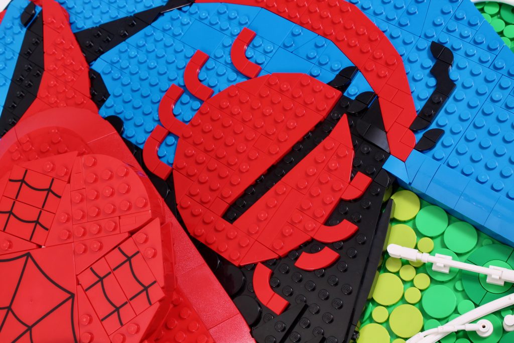 LEGO Art 31209 The Amazing Spider Man review 12 1024x683