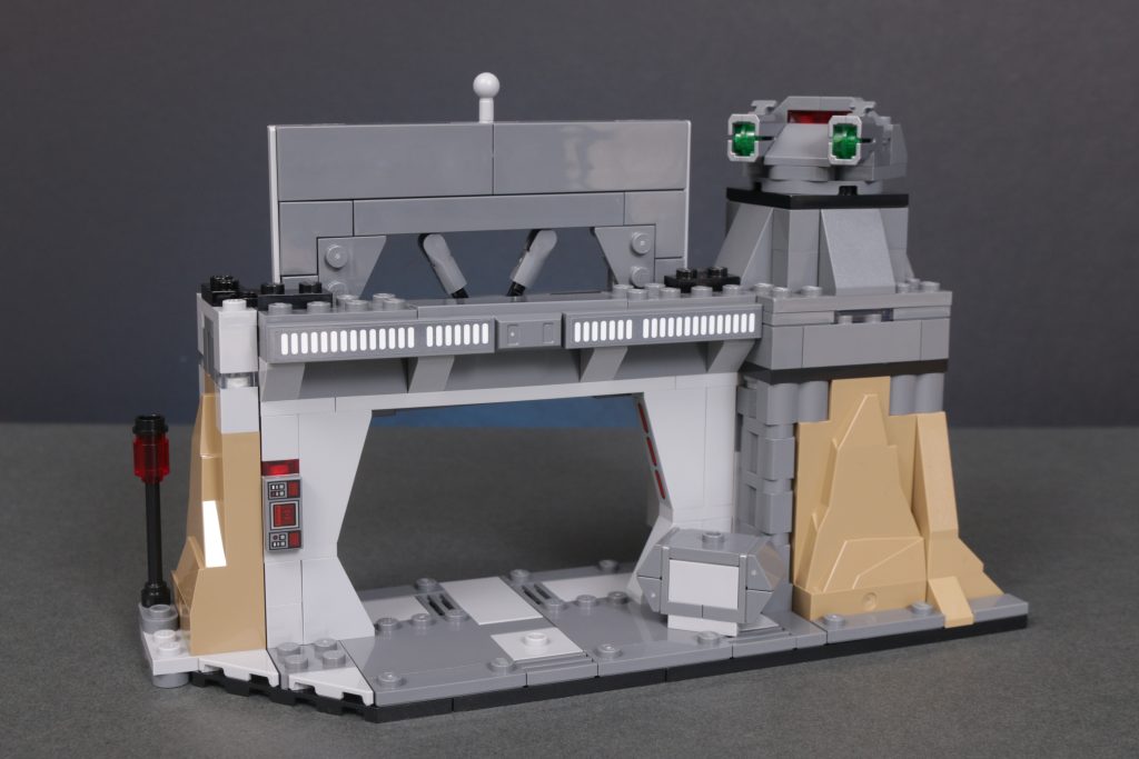 LEGO Star Wars 75386 Paz Vizsla and Moff Gideon Battle review 6 1024x683